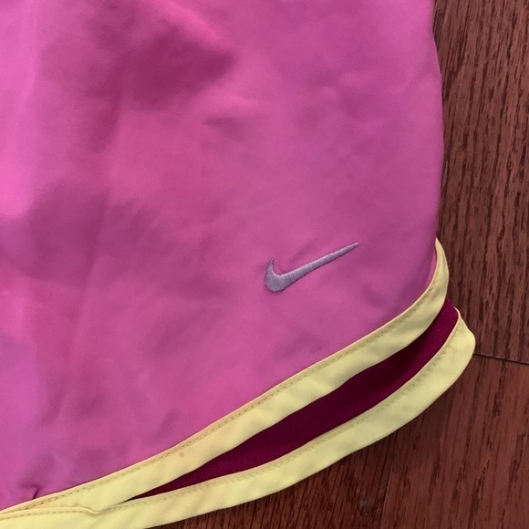 Nike Dri-Fit pink nylon shorts, size S - Picture 4 of 7